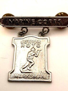 VTG Marine Corps JROTC Marksman Badge Medal Pin Silver Tone Military Award Insig